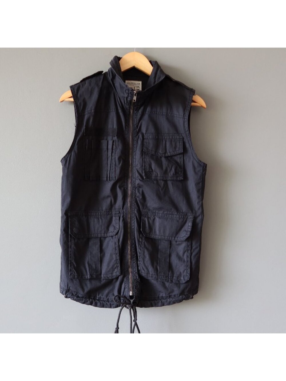 Kill City Barneys New York CO-OP Tactical Utility Cargo Vest Black S